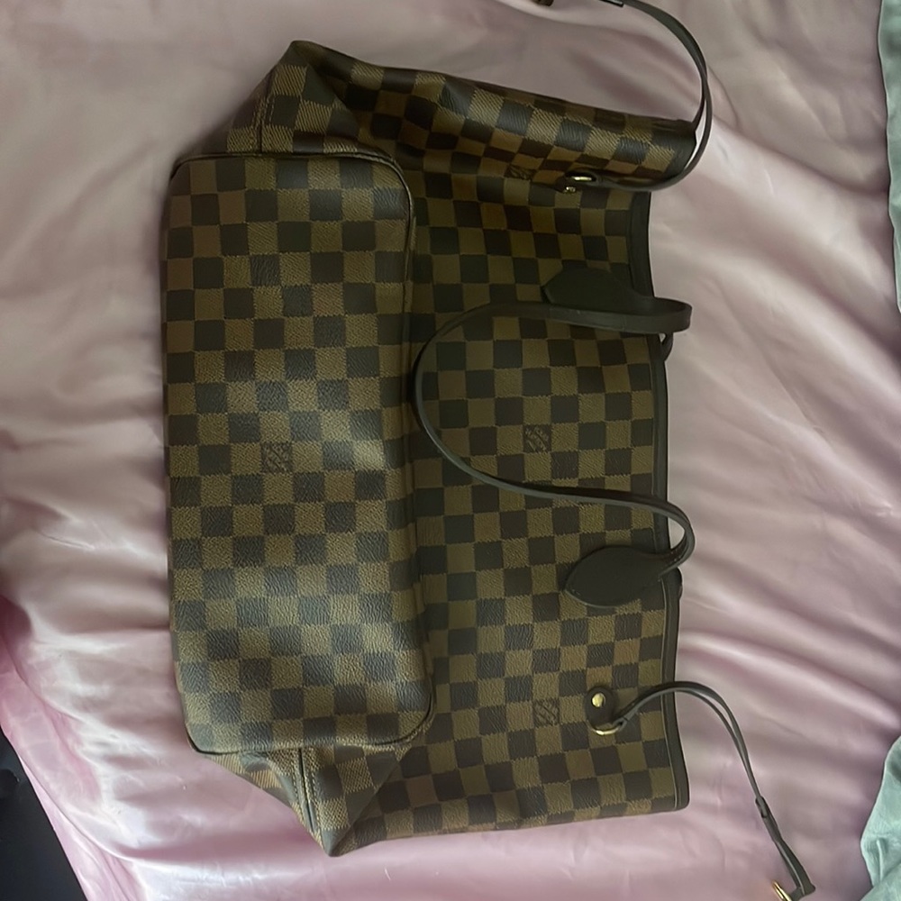 Brand New Louis Vuitton purse